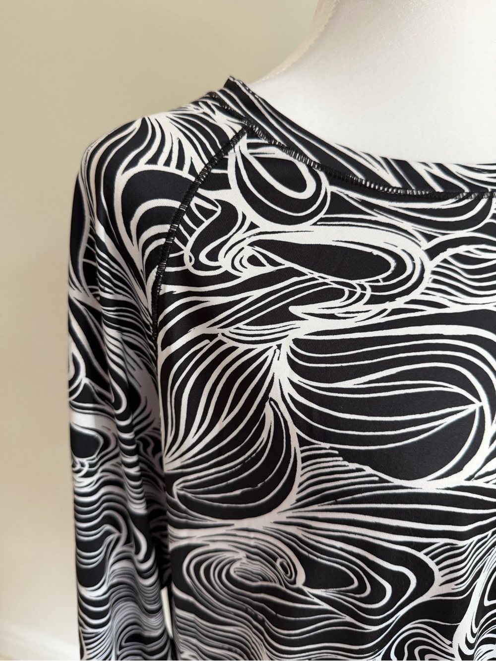 Dry fit Swim Shirt Reel Legends Women’s XL